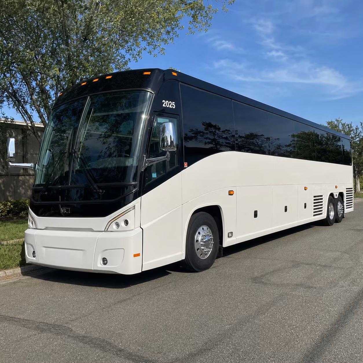 book long distance transportation in quincy or any city nearby