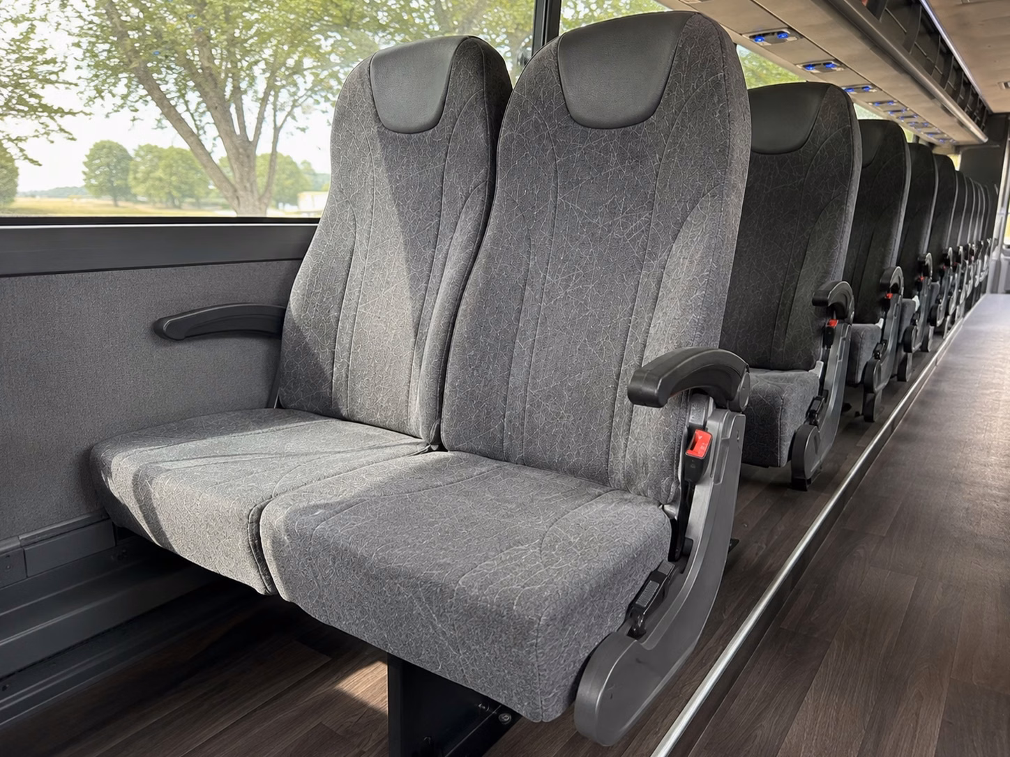 how where and when you re traveling affects your quincy bus rental rate