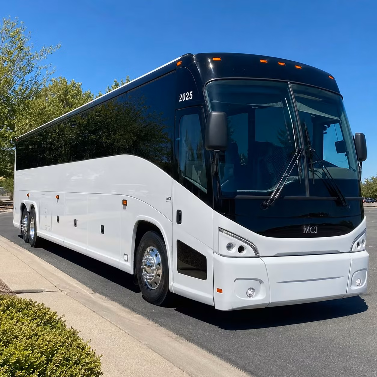 multi day charter bus rentals for quincy groups traveling to new york d c and beyond
